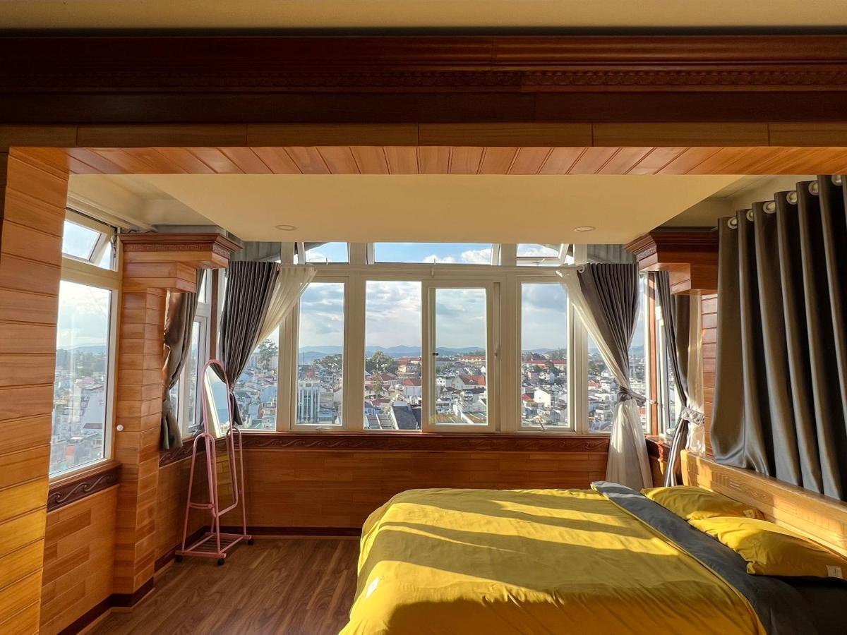 Hotel Phuong Trinh Dalat Bagian luar foto
