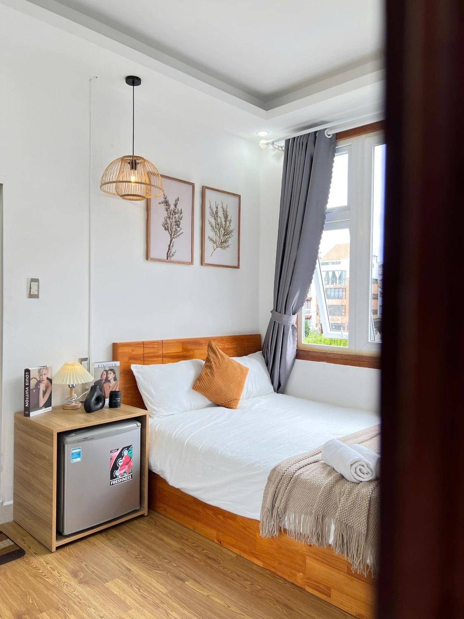 Hotel Phuong Trinh Dalat Bagian luar foto